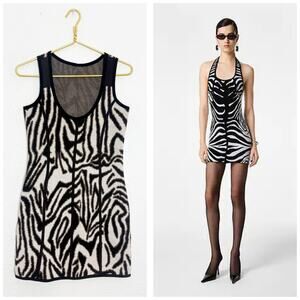Valentino Animal Print Wool Aline Mini Dress Size 40/4 Zebra Print Chic Cocktail